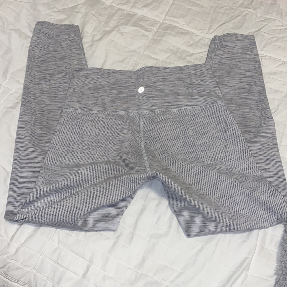 White and Grey Stripped LuLu Align Leggings